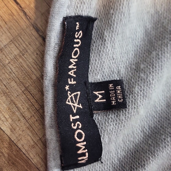 ALMOST FAMOUS Gray Short Sleeve Elastic Waist Jogger Hem Pocket Sweatsuit Jumper - Picture 3 of 12